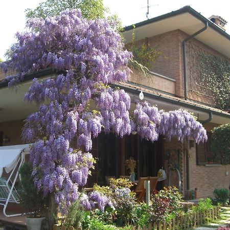 B&B Les Fleurettes Lomazzo Exterior foto