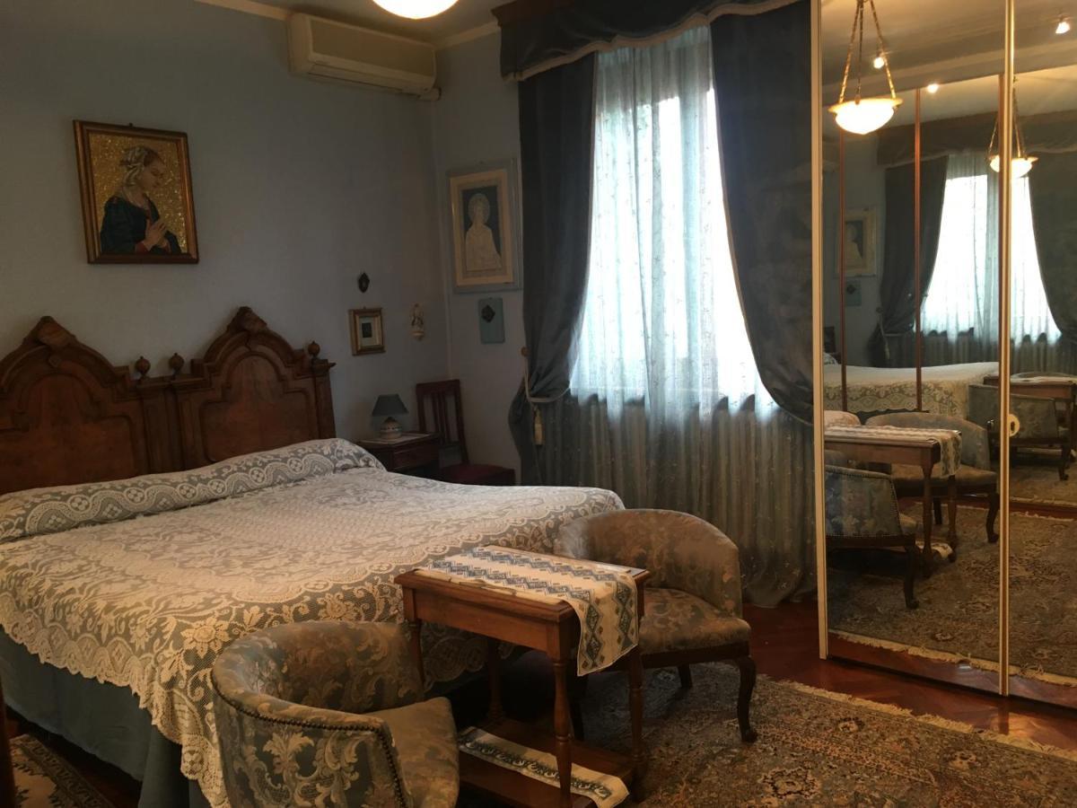 B&B Les Fleurettes Lomazzo Exterior foto